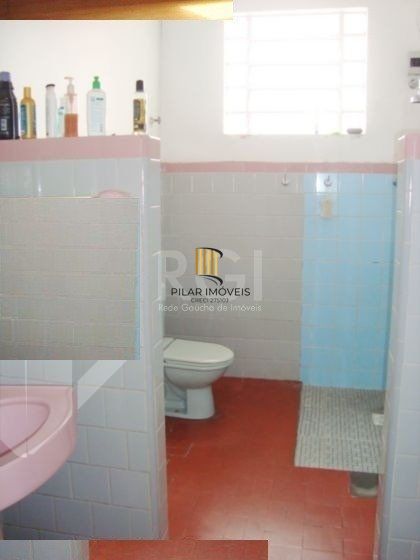 Casa para Venda - 150m², 3 dormitórios, 2 vagas - Glória