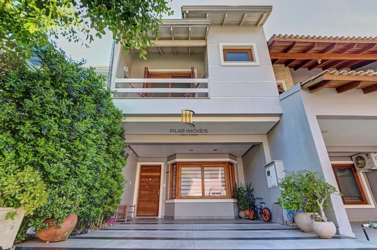 Casa de Condomínio 3 dormitórios no bairro Vila Nova