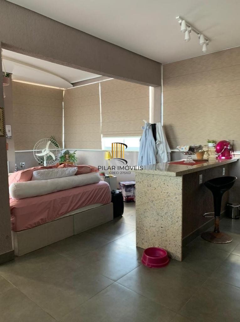 Sobrado para Venda - 300m², 3 dormitórios, sendo 2 suites, 1 vaga - Hípica  Jardins Do Prado