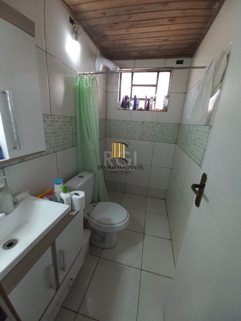 Casa para Venda - 40m², 1 dormitório, 1 vaga - Hípica
