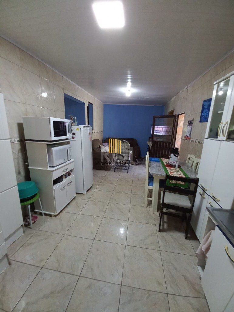 Casa para Venda - 120m², 2 dormitórios, sendo 1 suites, 3 vagas - Hípica