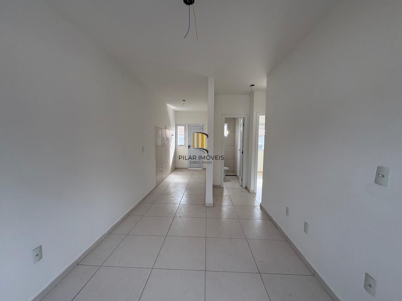 Apartamento 2 dormitórios no bairro Restinga