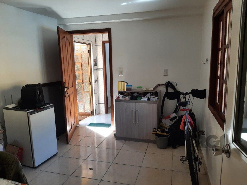 Casa 5 Dormitório(s) Bairro Campo Novo