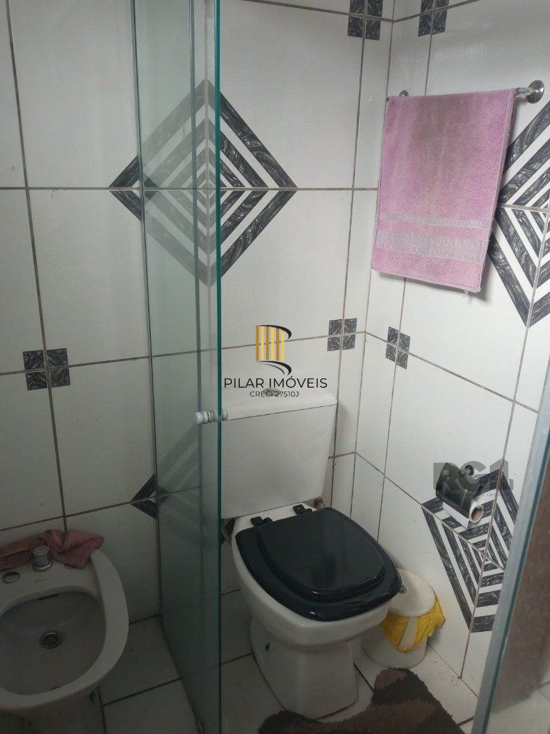 Casa 2 Dormitório(s) Bairro Restinga