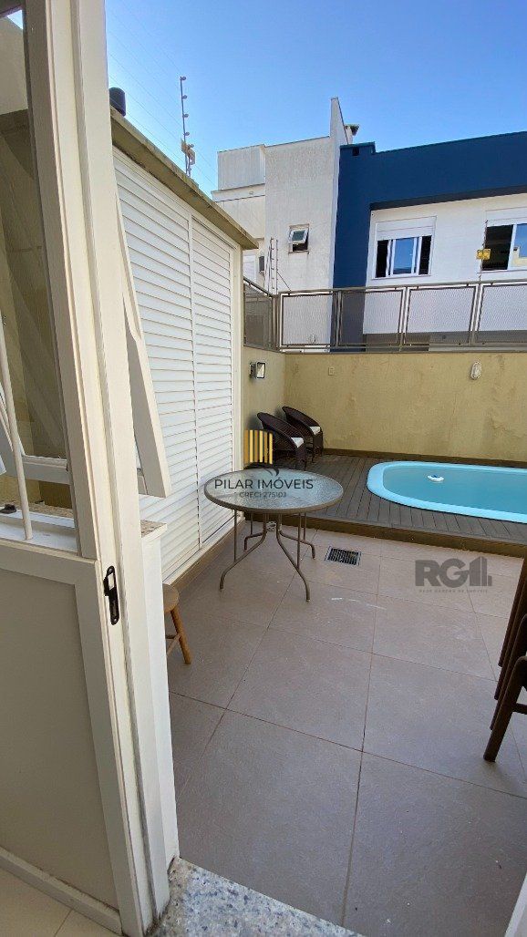 Casa 3 Dormitório(s) Bairro Hípica