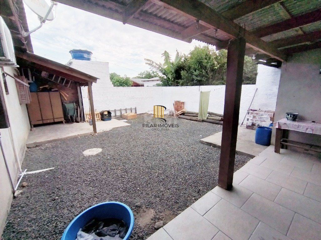 Casa para Venda - 90m², 2 dormitórios, sendo 1 suites, 1 vaga - Restinga