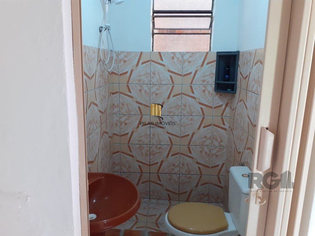 Casa 3 Dormitório(s) Bairro Itapuã