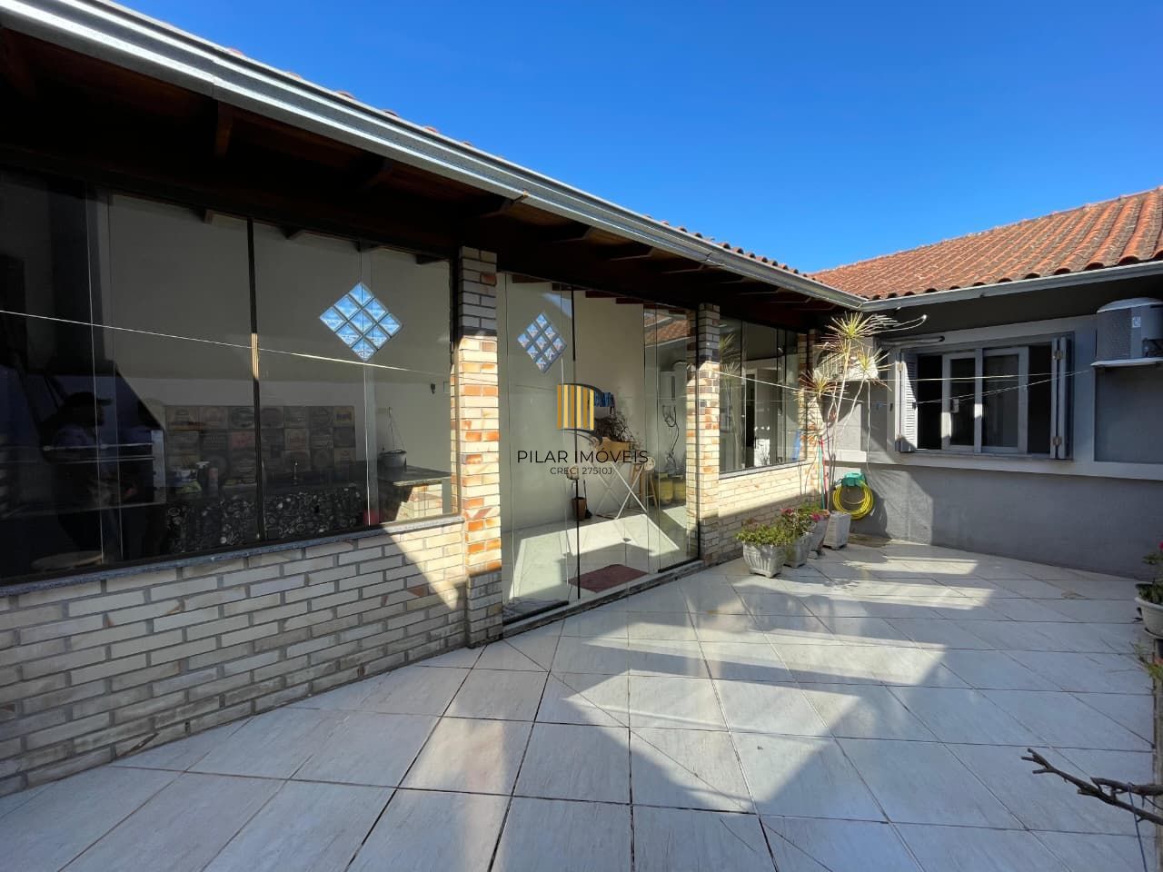 CASA MOBILIADA - MORADAS DA HÍPICA