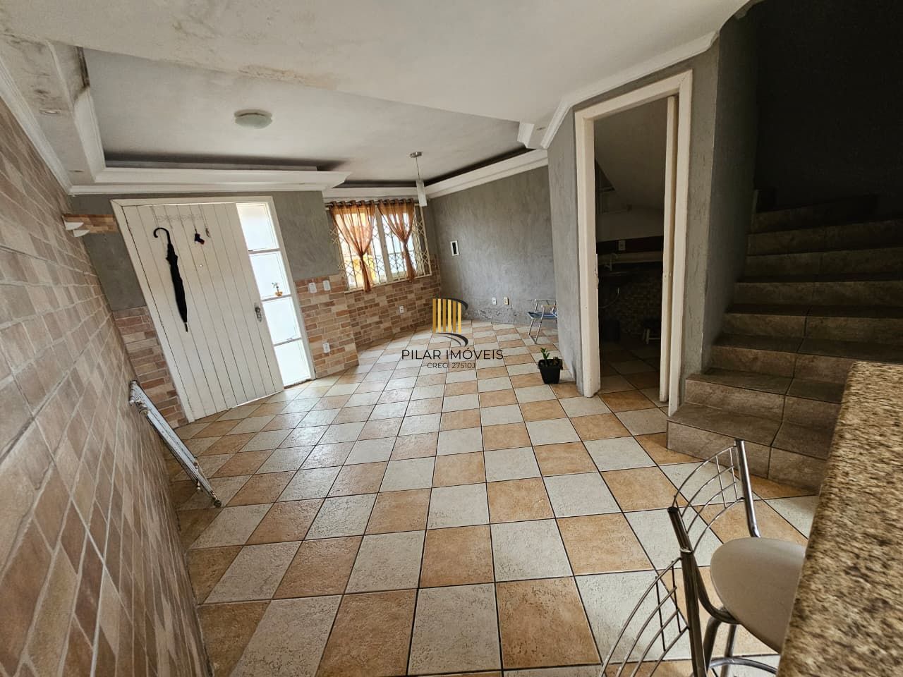 Casa 2 dormitórios no bairro Hípica