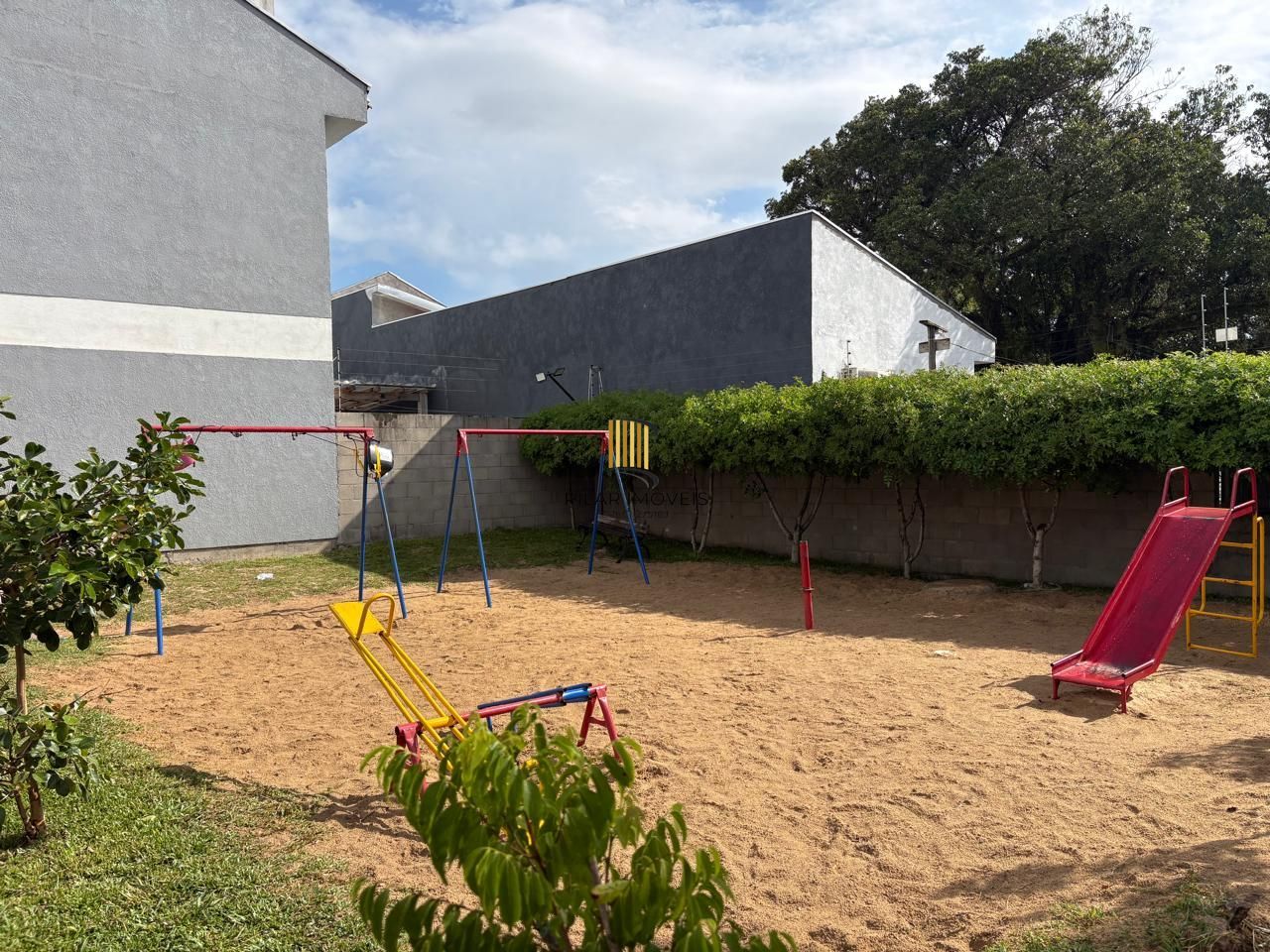 Apartamento 2 dormitórios no bairro Restinga