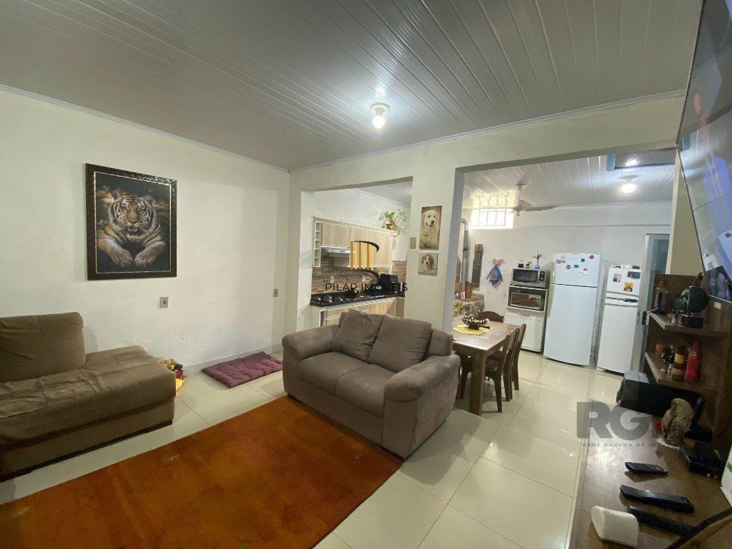 Casa 2 Dormitório(s) Bairro Restinga