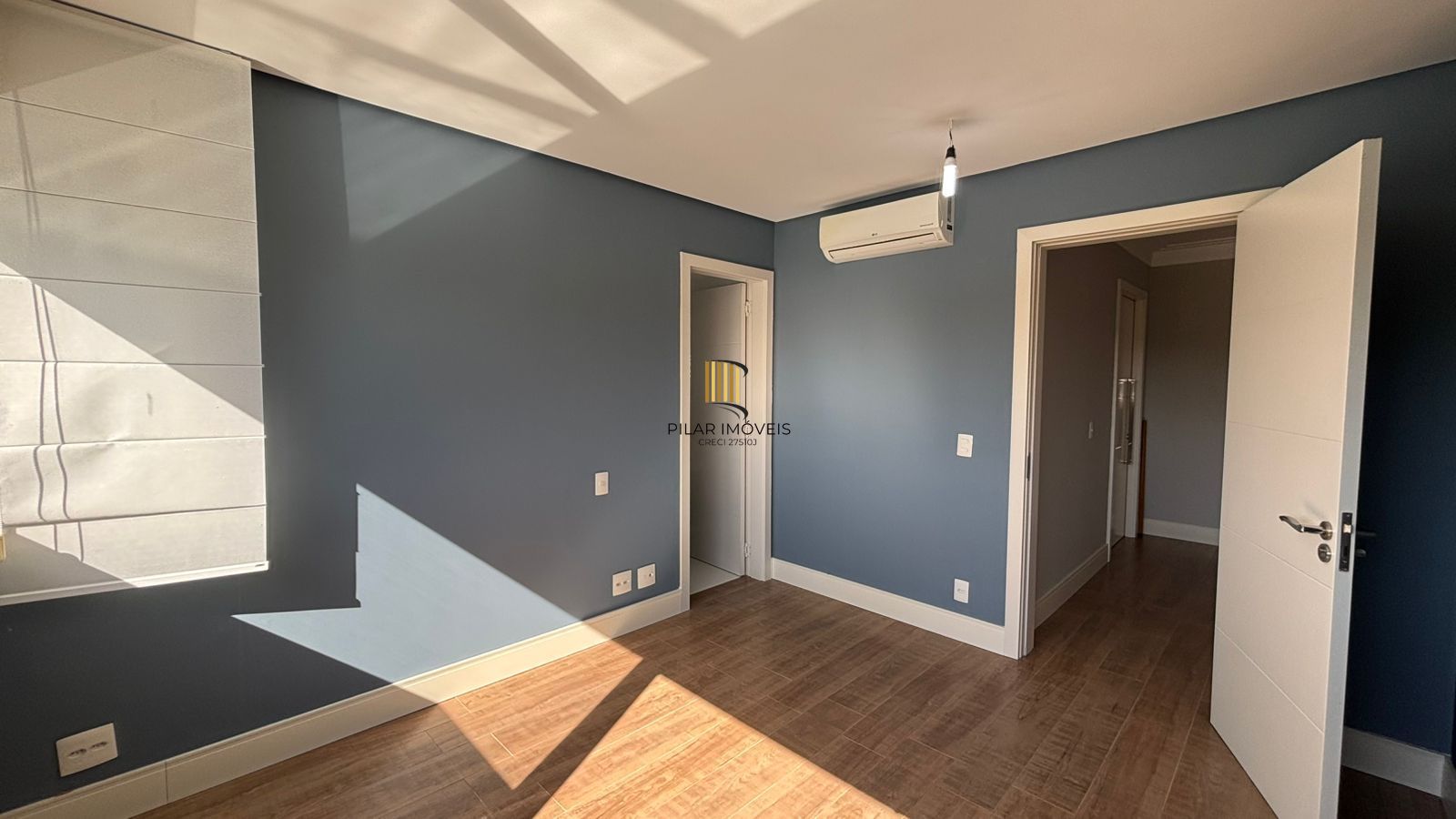 Casa 5 dormitórios no bairro Belém Novo