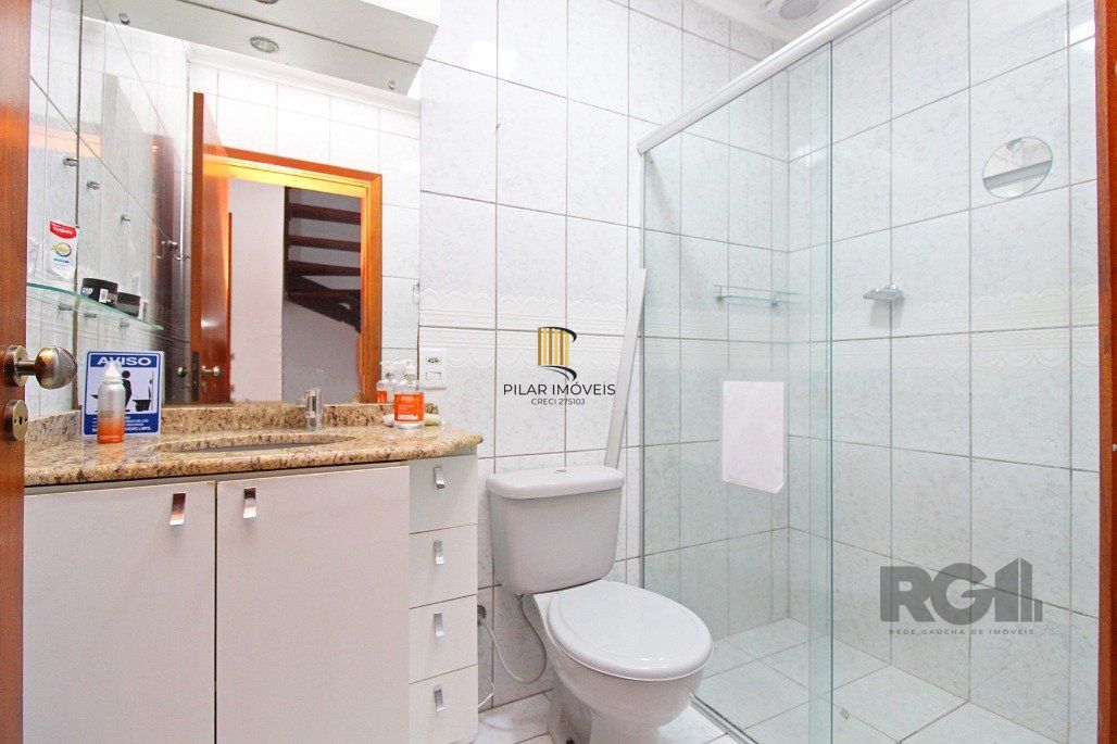 Sobrado para Venda - 218m², 4 dormitórios, sendo 3 suites, 2 vagas - Ipanema