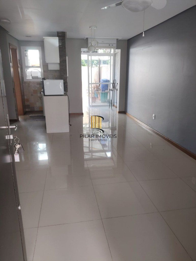 Casa 3 Dormitório(s) Bairro Hípica