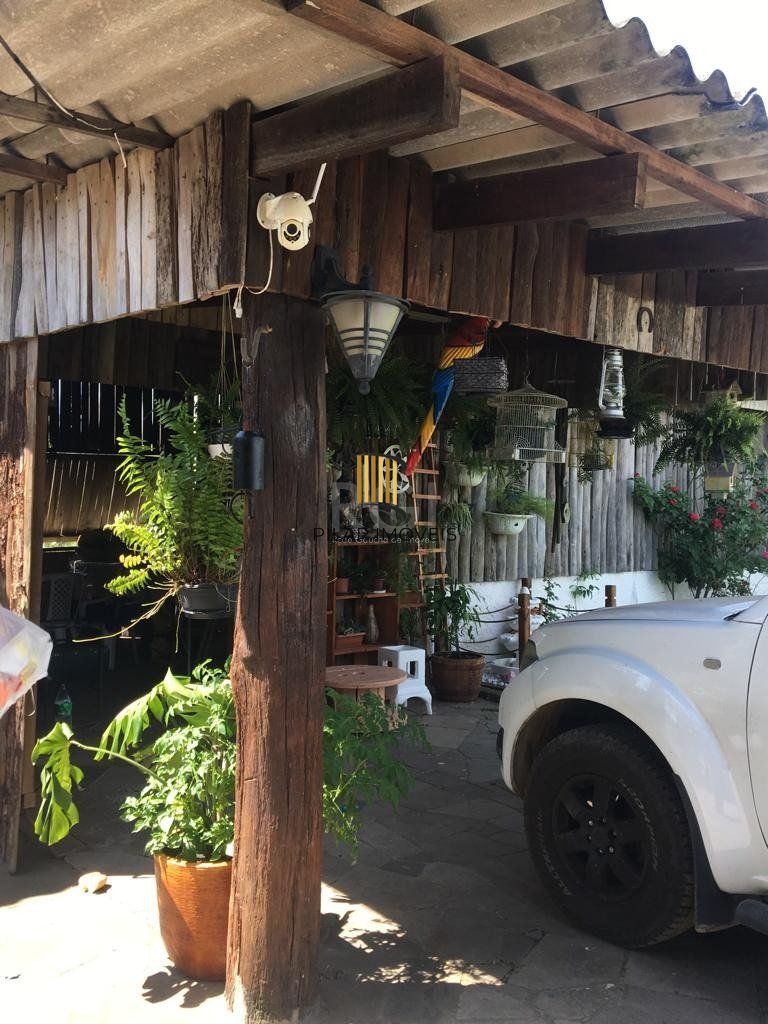 Casa 3 Dormitório(s) Bairro Hípica