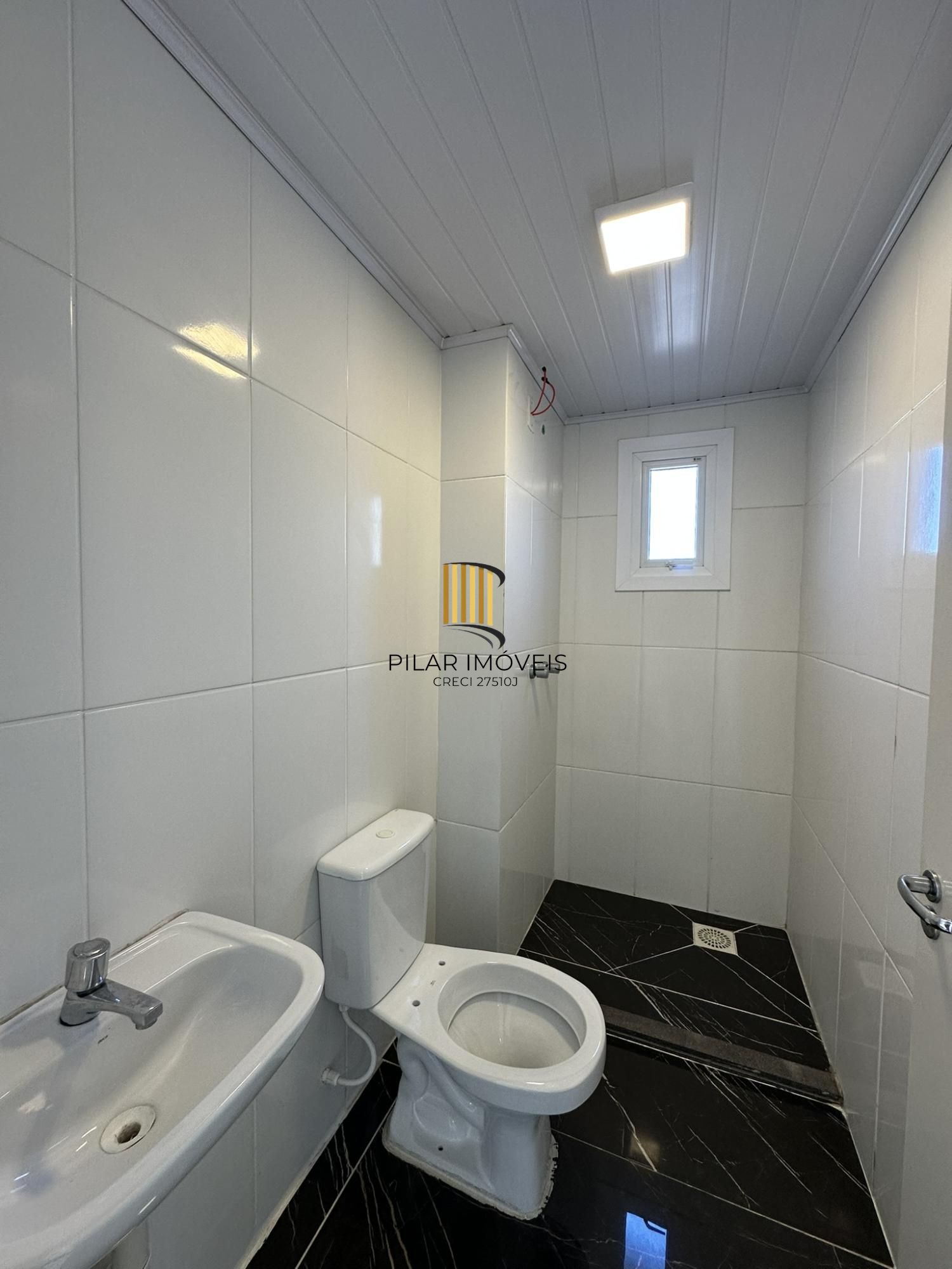 Apartamento 2 dormitórios no bairro Restinga