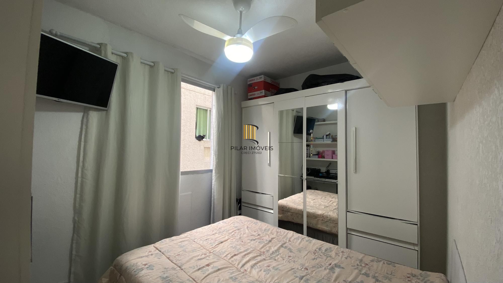 Apartamento 2 dormitórios no bairro Cavalhada