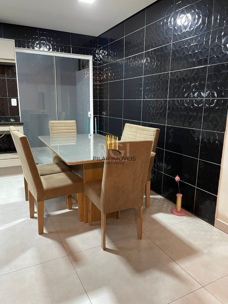 Duplex 3 Dormitório(s) Bairro Restinga