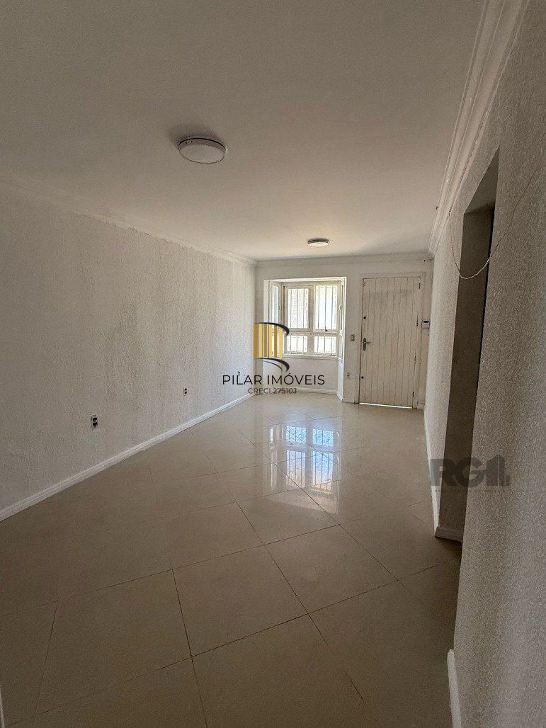 Casa 3 dormitórios no bairro Harmonia