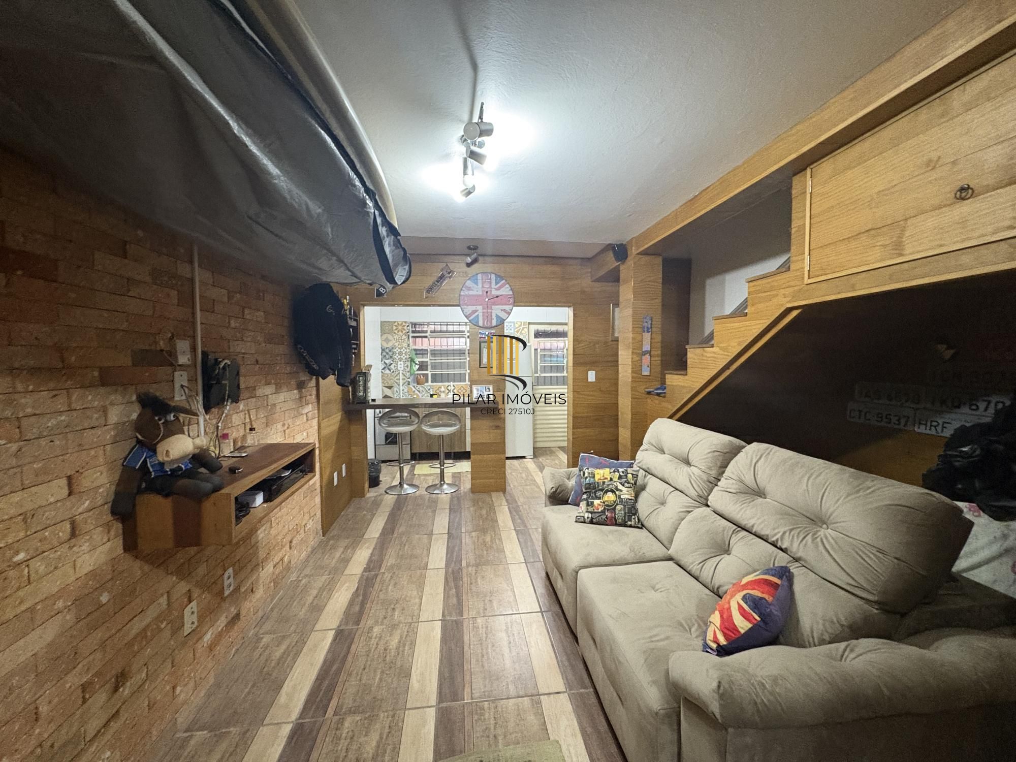 Sobrado 2 dormitórios no bairro Belém Novo