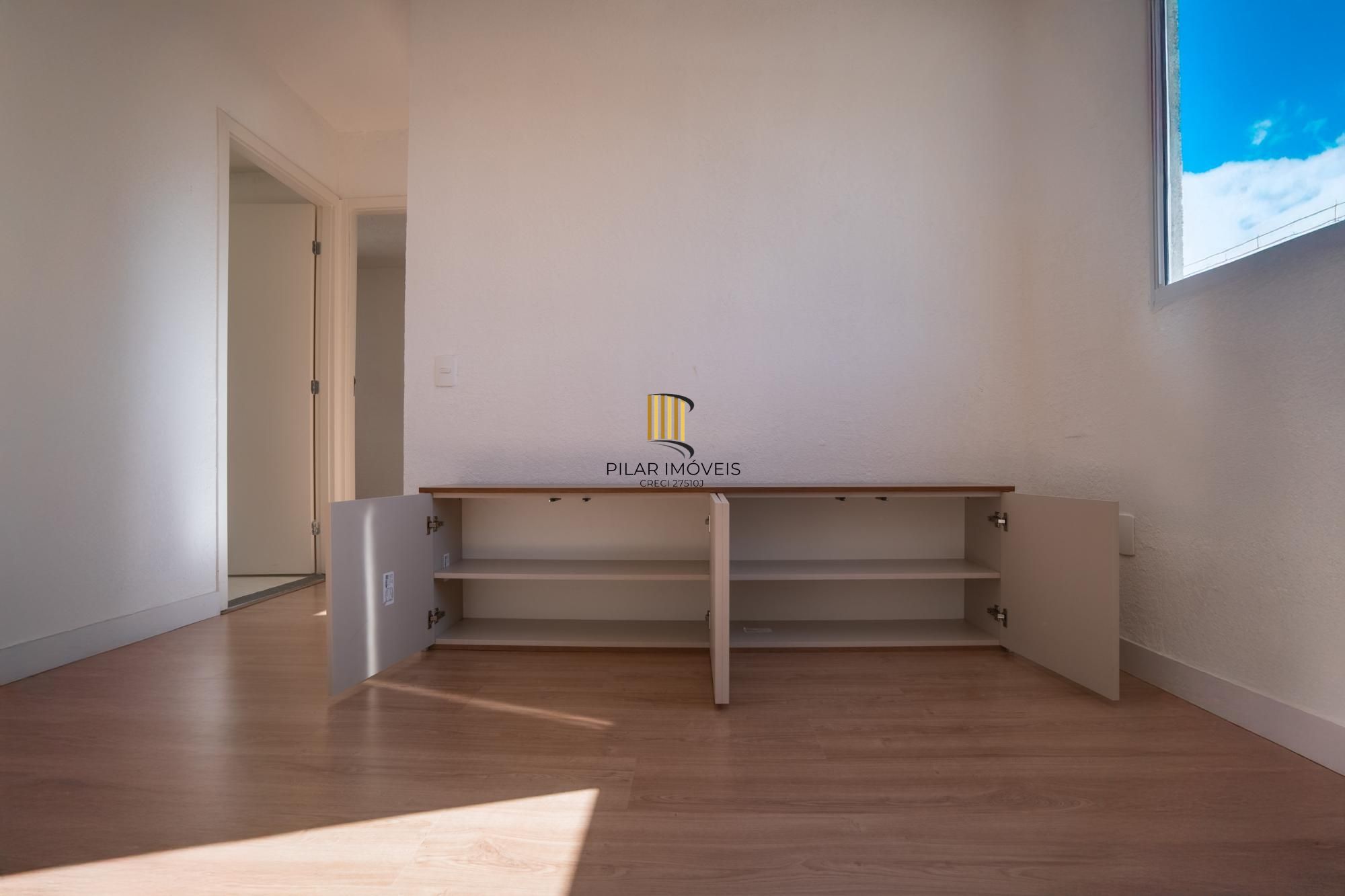 Apartamento 2 dormitórios no bairro Restinga