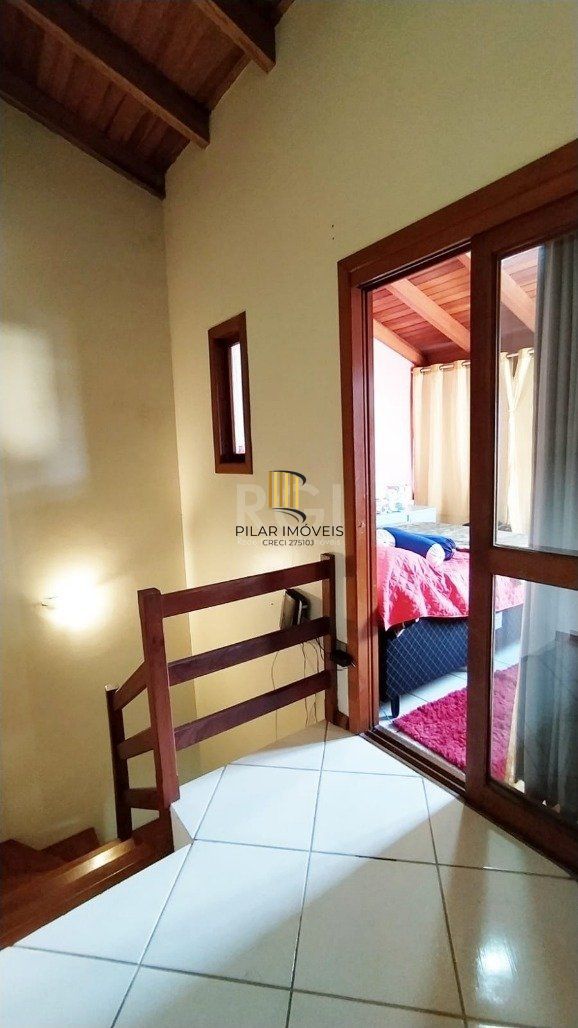 Sobrado para Venda - 136m², 4 dormitórios, sendo 2 suites, 2 vagas - Aberta dos Morros