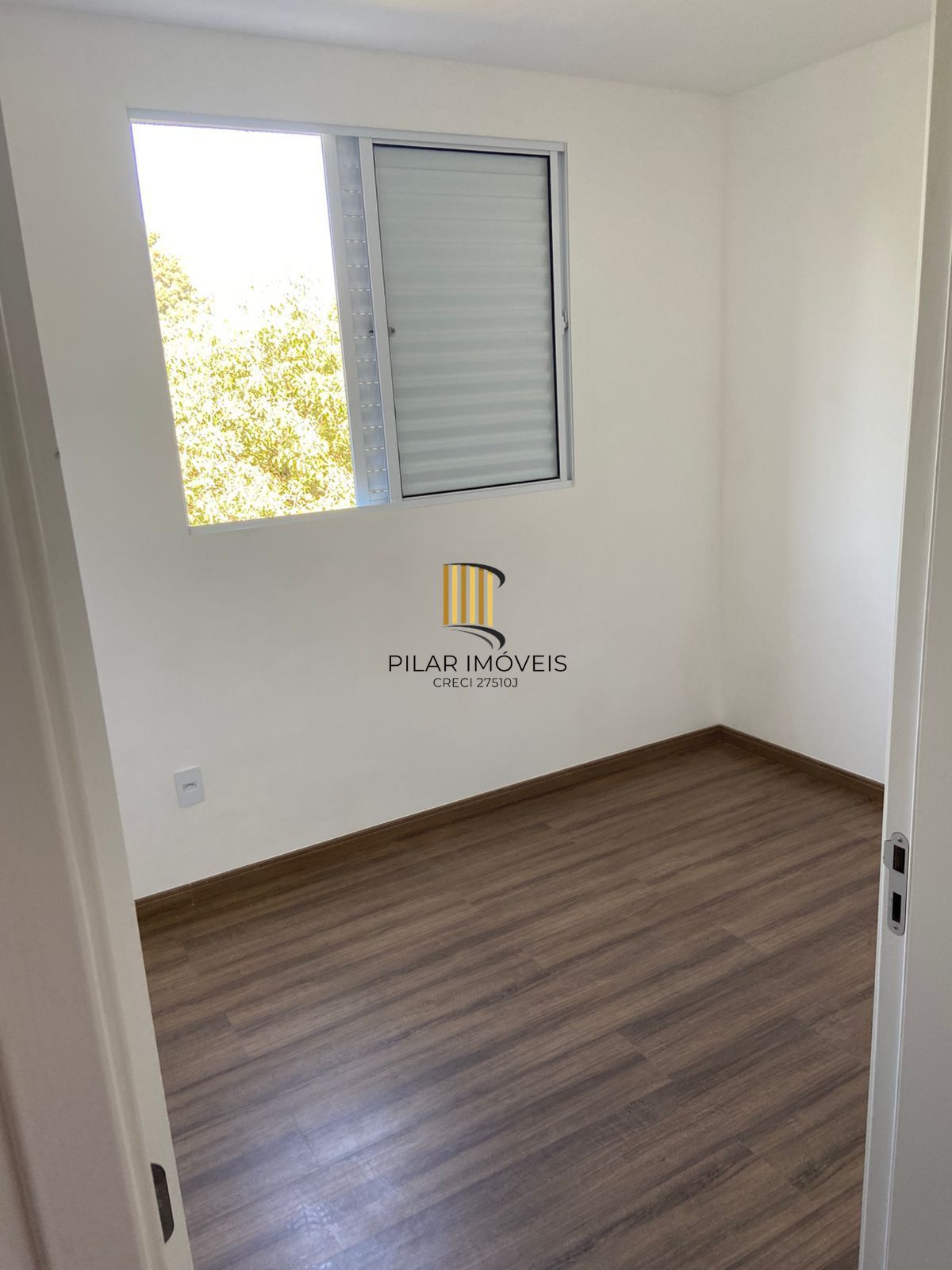 Apartamento 2 dormitórios no bairro Restinga