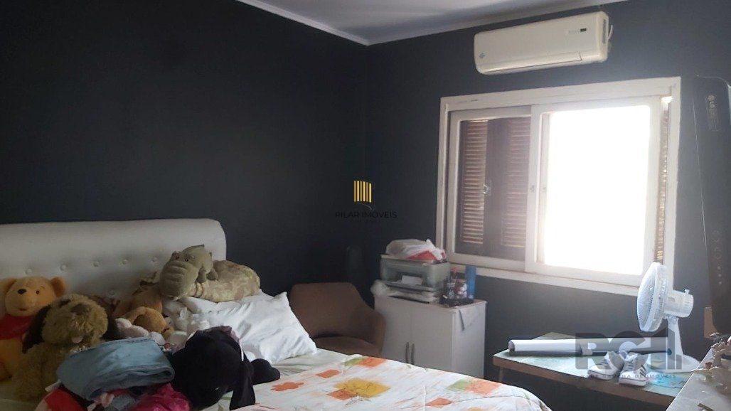 Casa 4 Dormitório(s) Bairro Torres