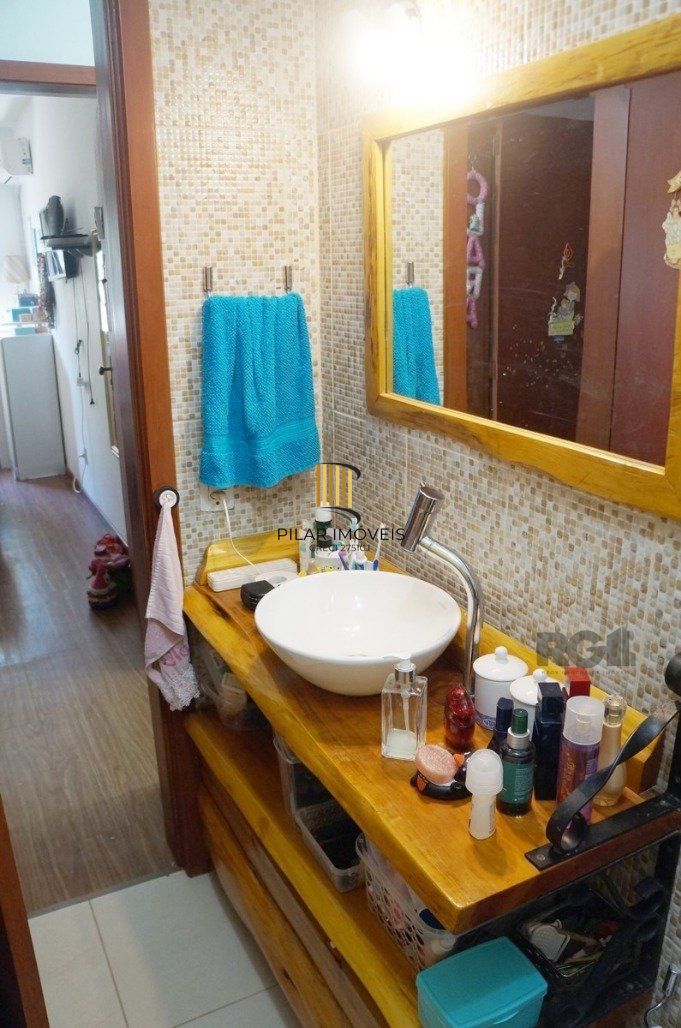 Apartamento 2 Dormitório(s) Bairro Nonoai