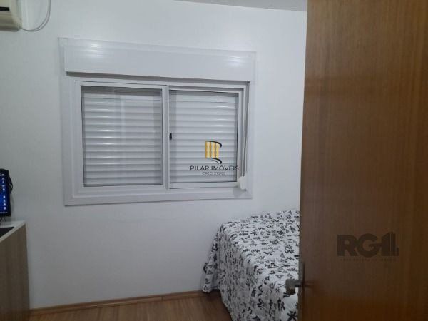 Casa 4 Dormitório(s) Bairro Hípica