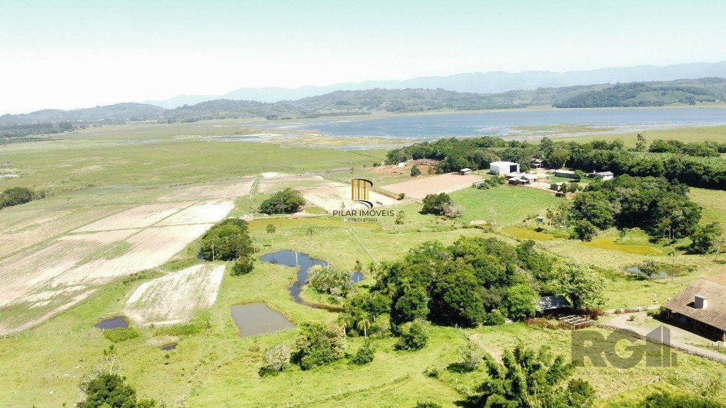 Sítio na R. Belvedere,555 no Campo Bonito em Torres - RS.