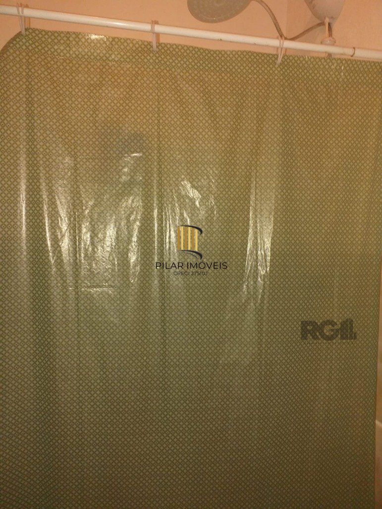 Casa 2 Dormitório(s) Bairro Hípica