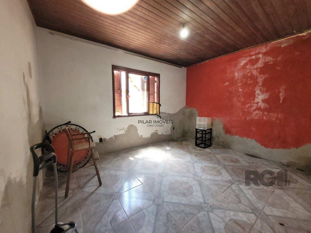 Casa 8 dormitórios no bairro Menino Deus