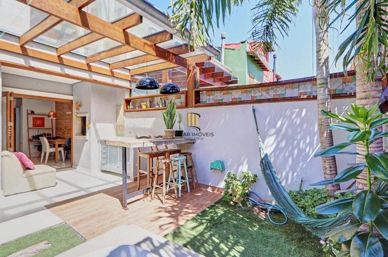 Casa de Condomínio 3 dormitórios no bairro Vila Nova