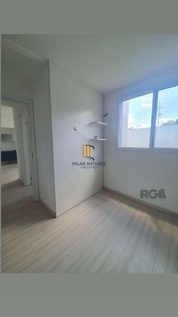 Apartamento 2 Dormitório(s) Bairro Morro Santana