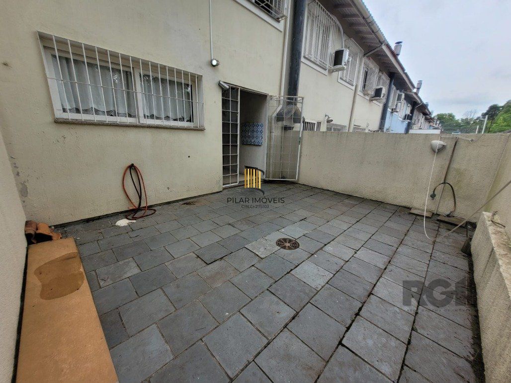 Casa de Condomínio 3 dormitórios no bairro Vila Nova