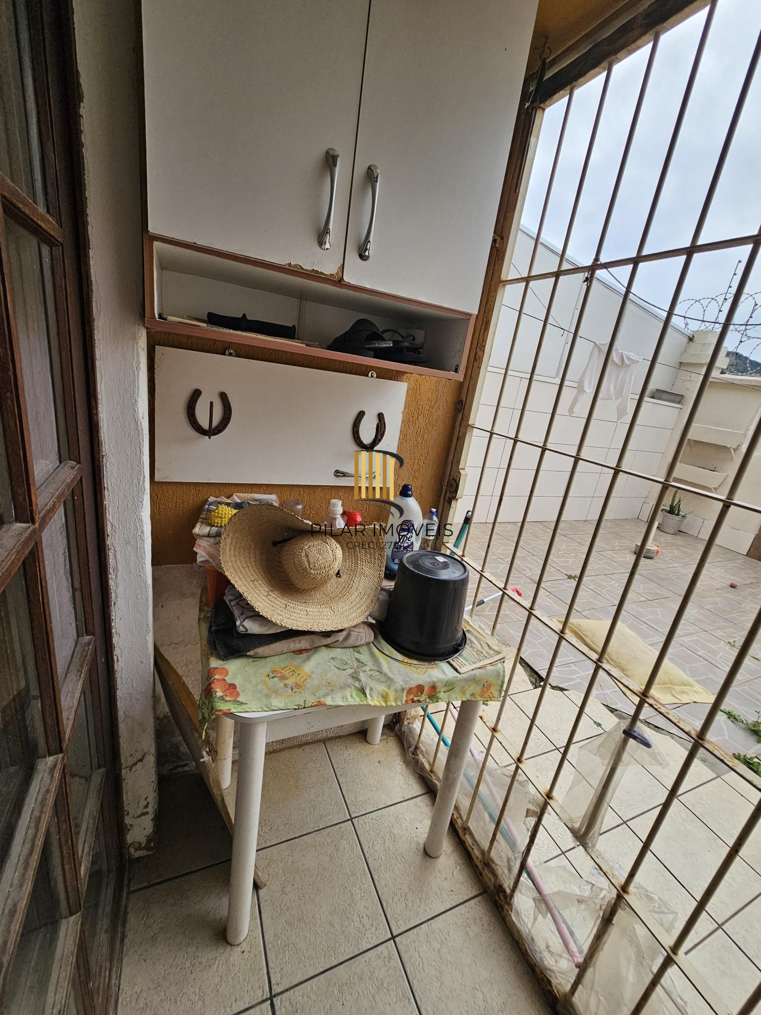 Casa 2 dormitórios no bairro Hípica