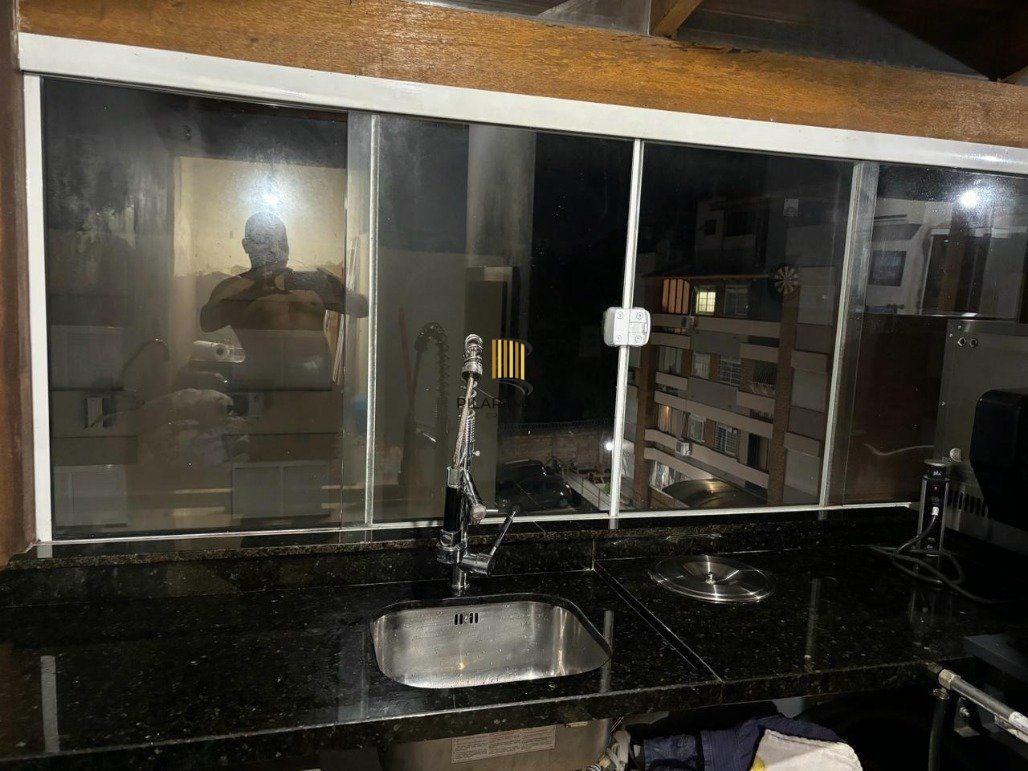 Cobertura 2 Dormitório(s) Bairro Cavalhada