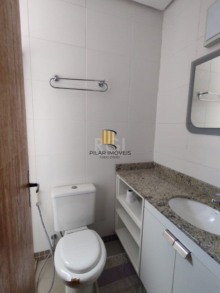 Casa 3 Dormitório(s) Bairro Hípica