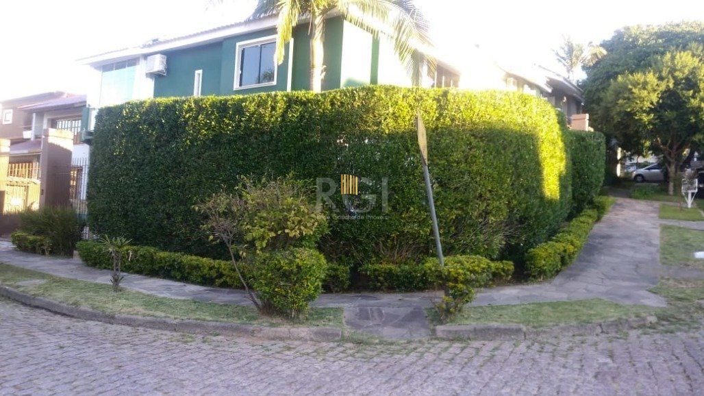 Casa 3 Dormitório(s) Bairro Imperial Parque