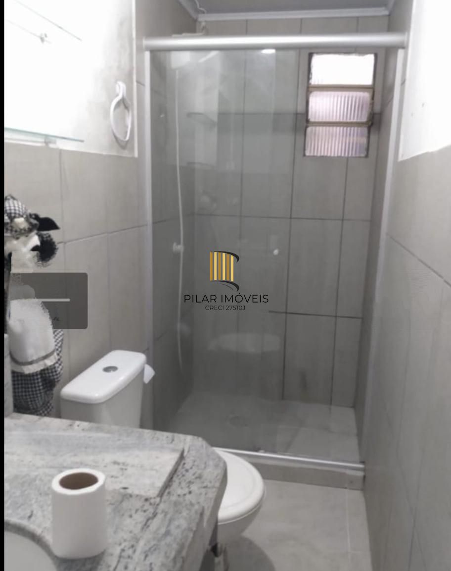 Casa 3 dormitórios no bairro Hípica