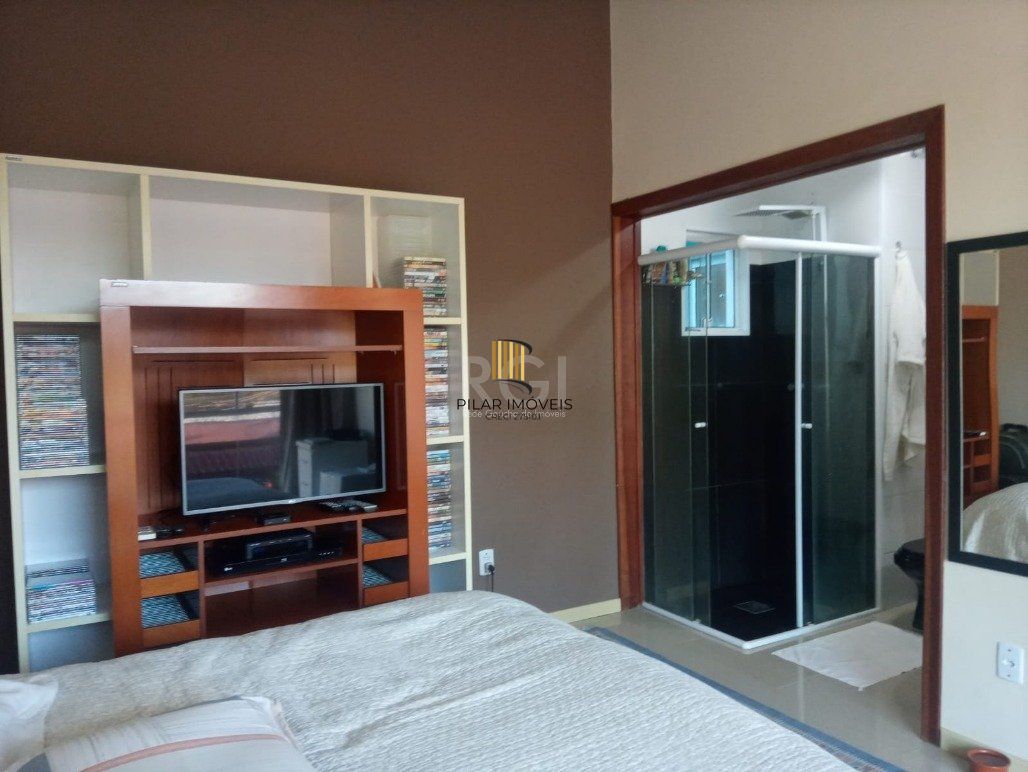 Casa 3 Dormitório(s) Bairro Imperial Parque