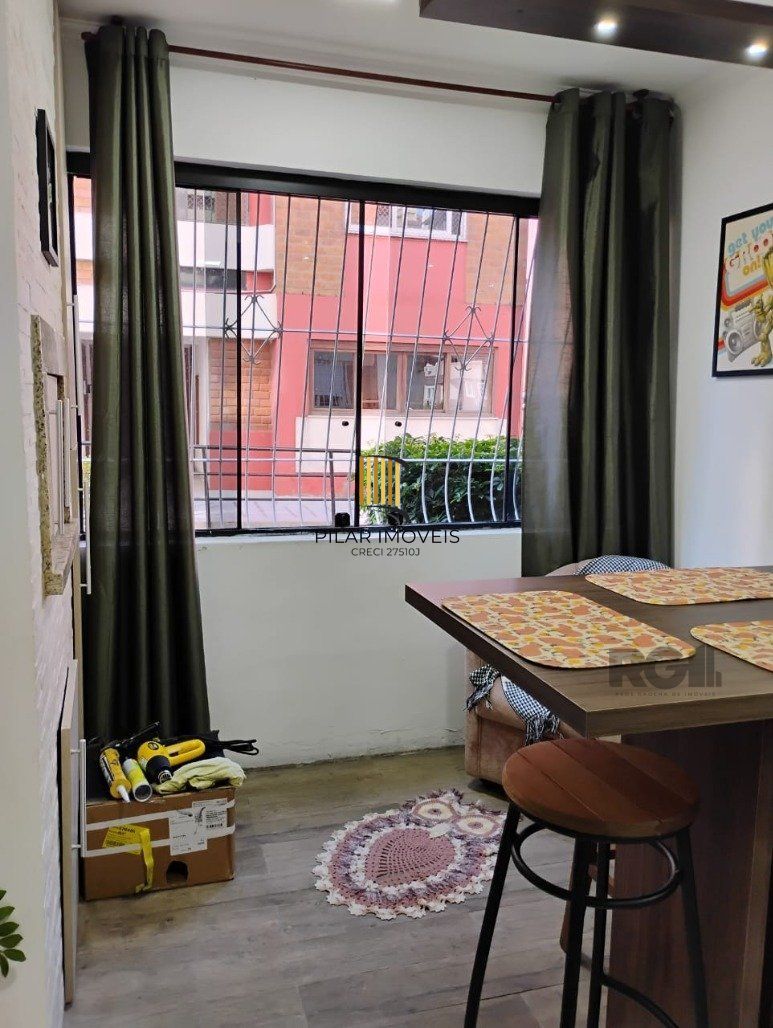 Apartamento 2 Dormitório(s) Bairro Vila Nova