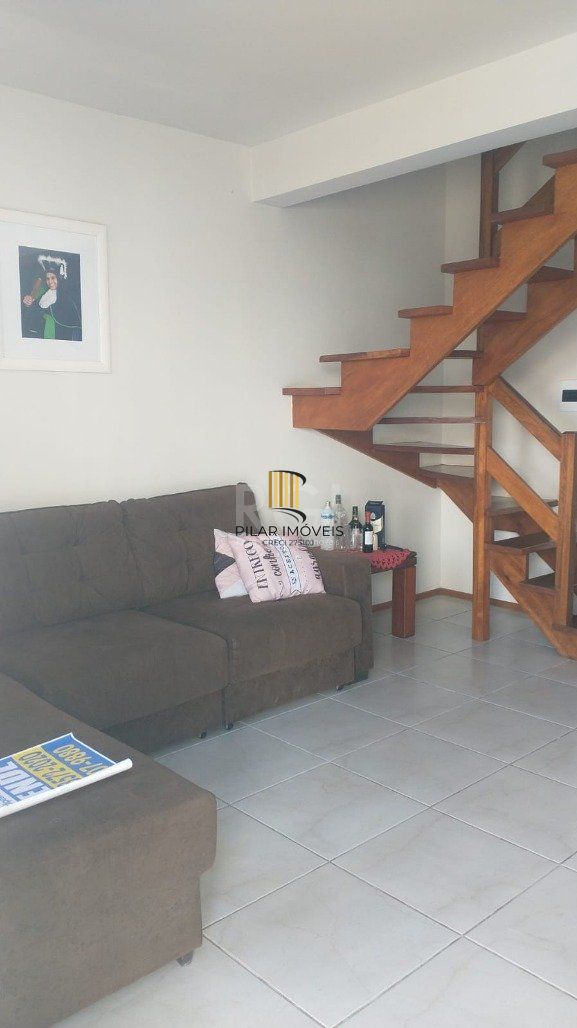 Sobrado 2 Dormitório(s) Bairro Restinga