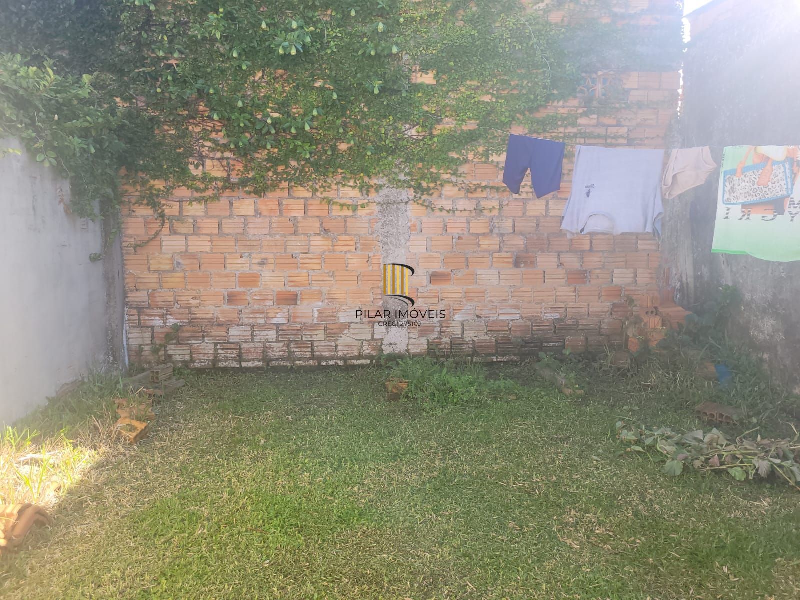 Casa 1 dormitório no bairro Hípica