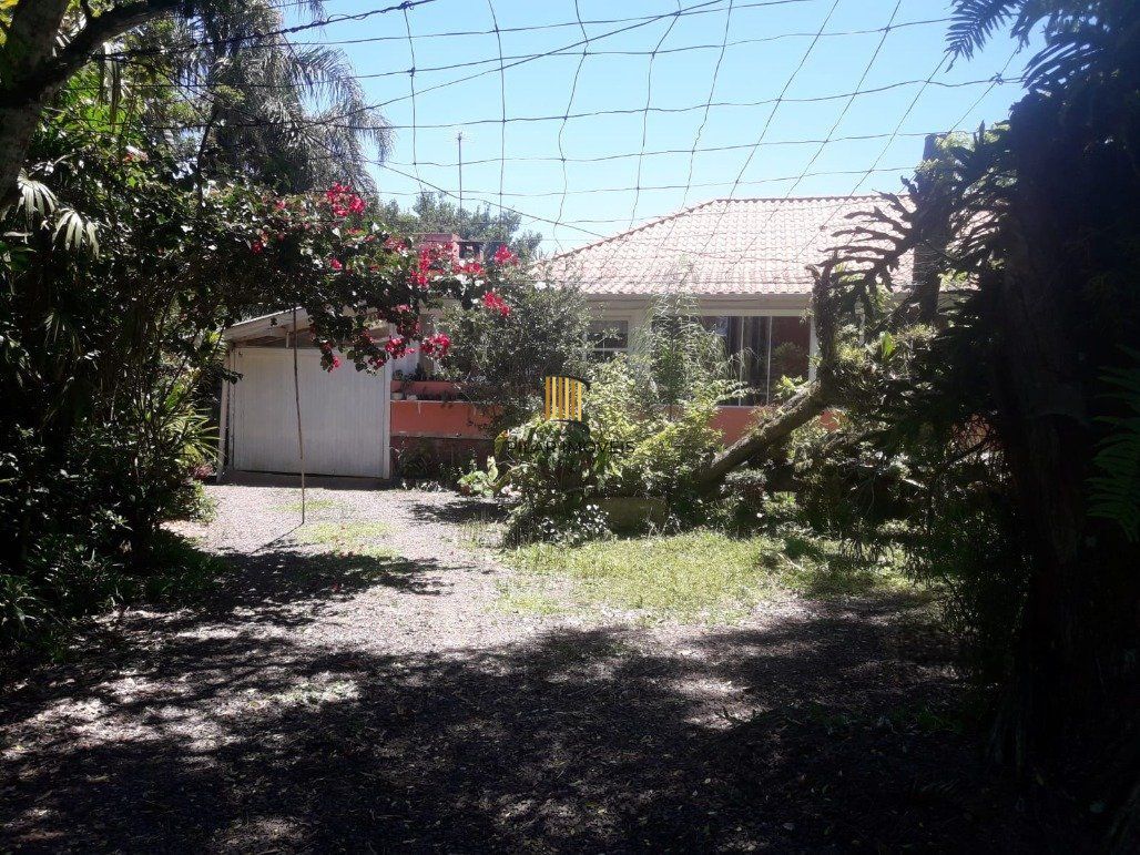 Sítio na R. Belvedere,555 no Campo Bonito em Torres - RS.
