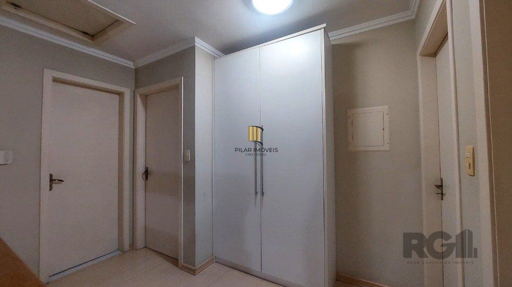 Casa 4 dormitórios no bairro Espírito Santo