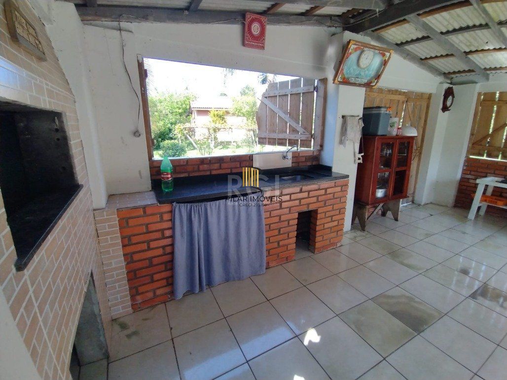 Sítio para Venda - 245m², 4 dormitórios, 10 vagas - Lami