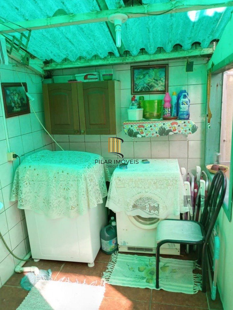 Apartamento 2 Dormitório(s) Bairro Morro Santana