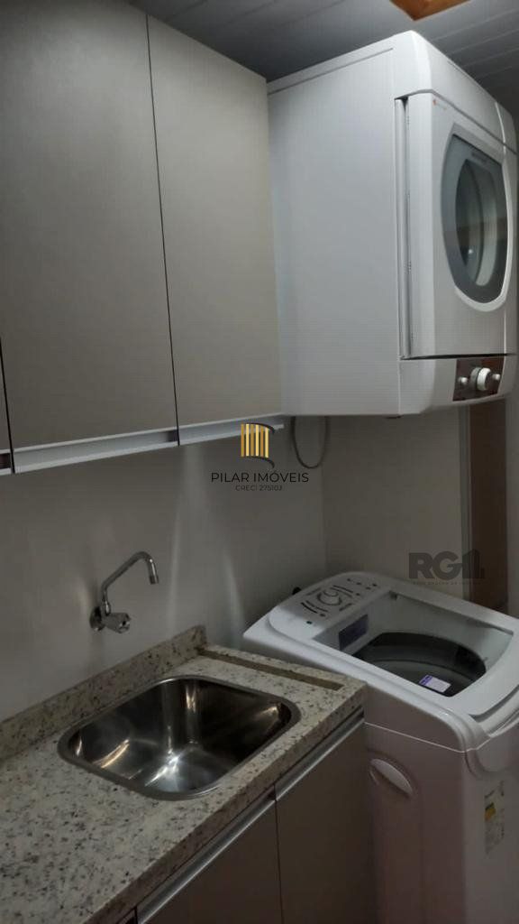 Casa 4 Dormitório(s) Bairro Hípica